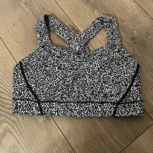 Lululemon sports bra, black/white sz 6